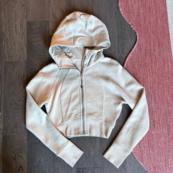 Lululemon Scuba Full-Zip Cropped Hoodie - Picture 3 of 6